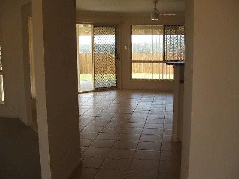 72 Bedivere  Dr, Ormeau QLD 4208