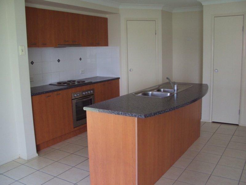 7 Barlee Ct, Warner QLD 4500