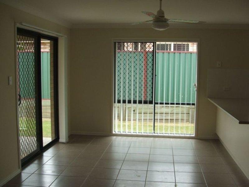 17 Crestlea Street, Victoria Point QLD 4165