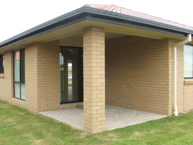 17 Crestlea Street, Victoria Point QLD 4165