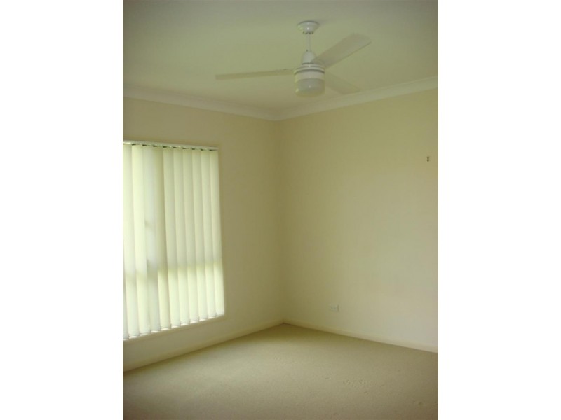 6 Schneid  St, Mudgeeraba QLD 4213