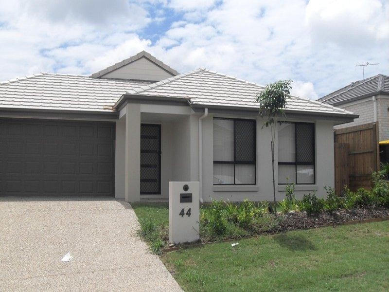 44 Castlewellan  Cct, Warner QLD 4500