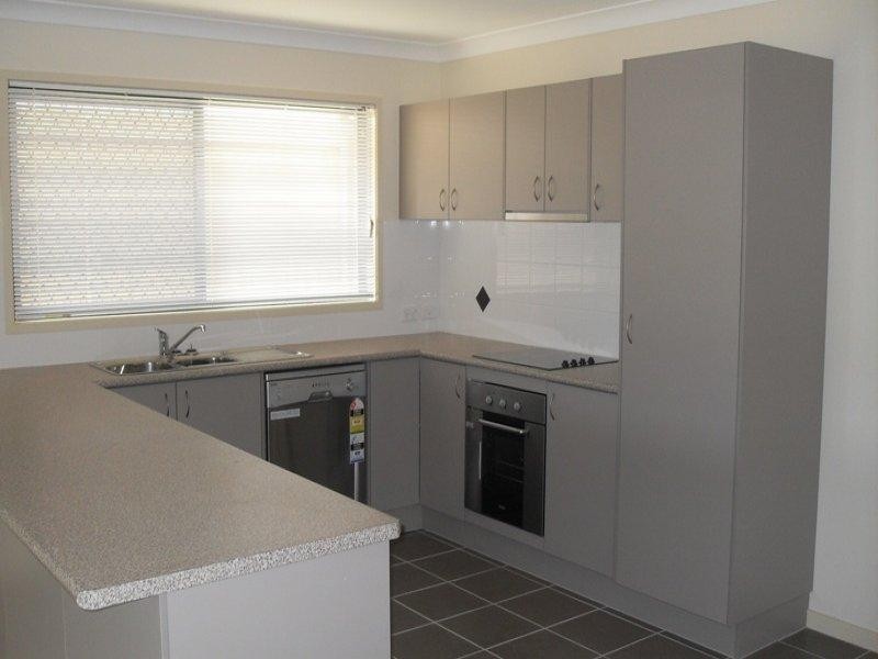 44 Castlewellan  Cct, Warner QLD 4500