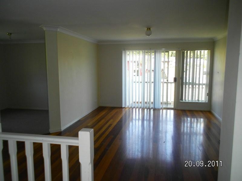 4 Burnier Ct, Shailer Park QLD 4128