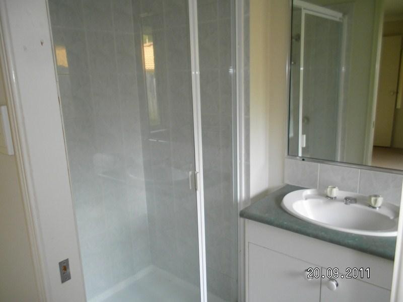 4 Burnier Ct, Shailer Park QLD 4128