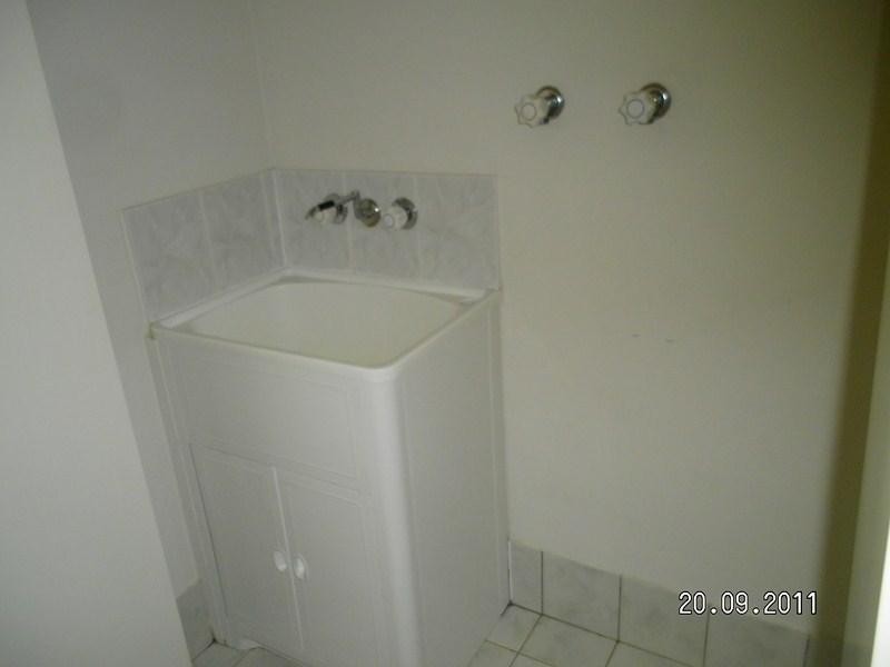 4 Burnier Ct, Shailer Park QLD 4128