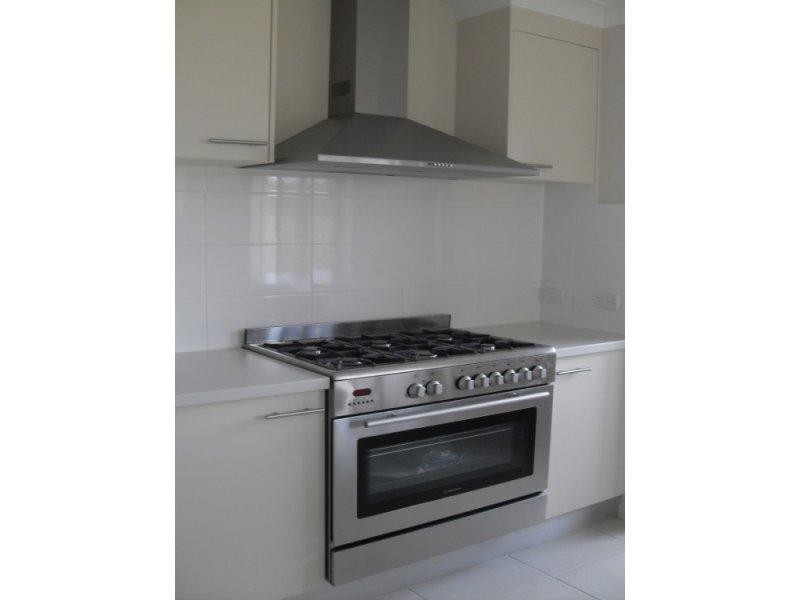 28 Pallas  Pde, Warner QLD 4500