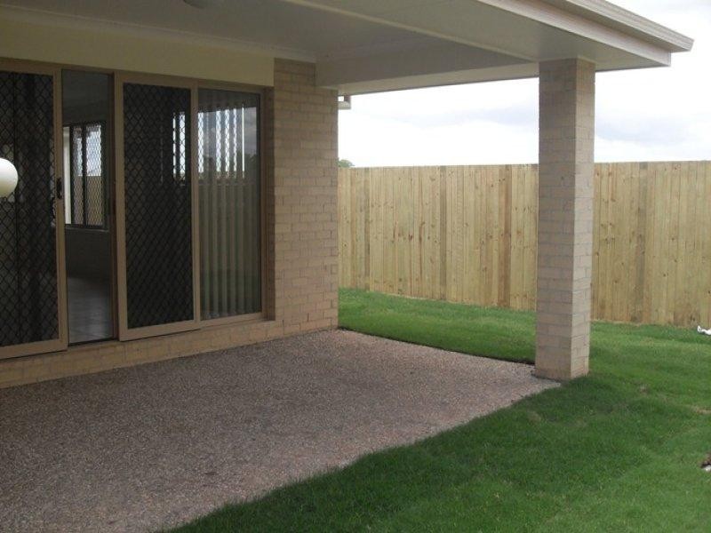 28 Pallas  Pde, Warner QLD 4500
