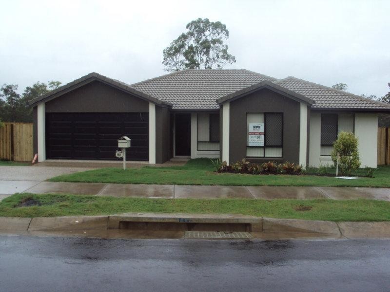 16 Dillon Ave, Augustine Heights QLD 4300
