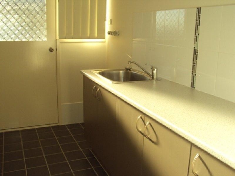 7 Harold Reinhardt Dr, Redbank Plains QLD 4301