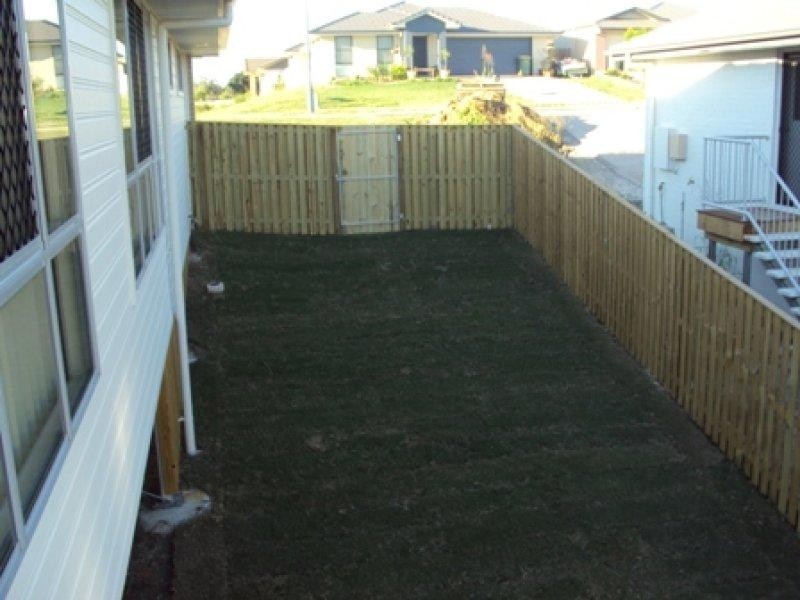 7 Harold Reinhardt Dr, Redbank Plains QLD 4301