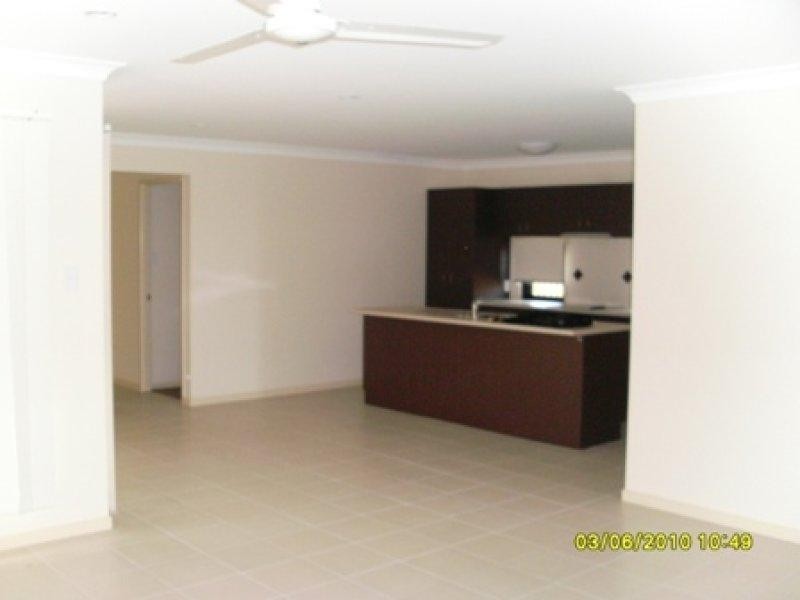 3 Vanessa  Cl, Richlands QLD 4077