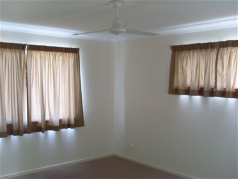 102 Ingles  St, Redbank Plains QLD 4301
