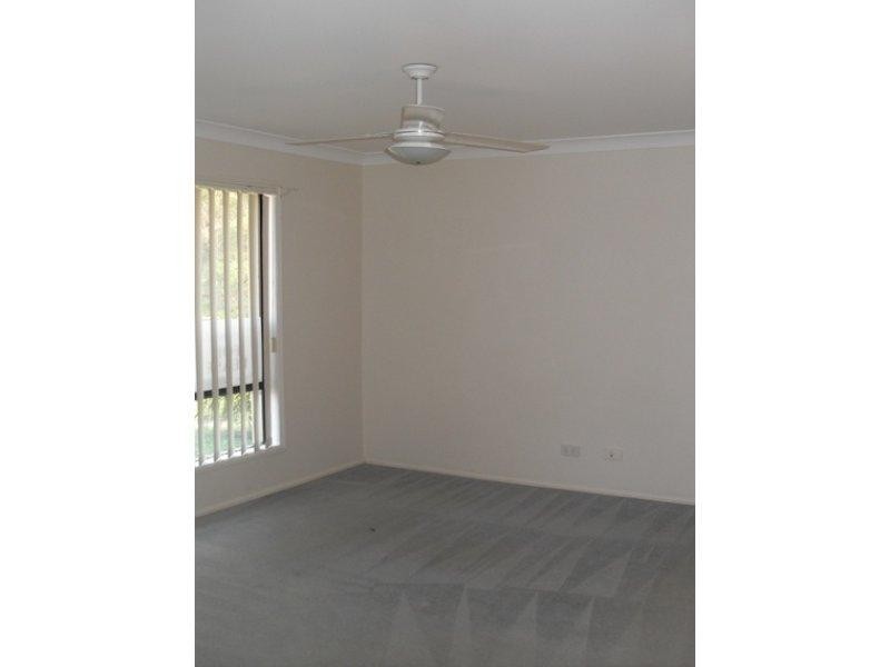 3 Flintwood  St, Warner QLD 4500