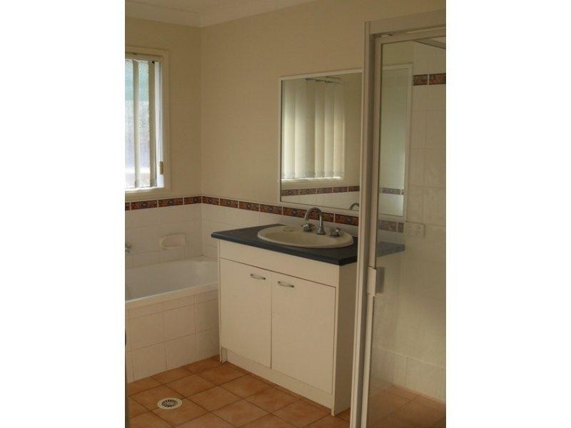 3 Flintwood  St, Warner QLD 4500