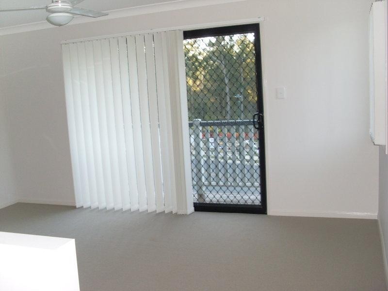 30 Salomon Ct, Goodna QLD 4300