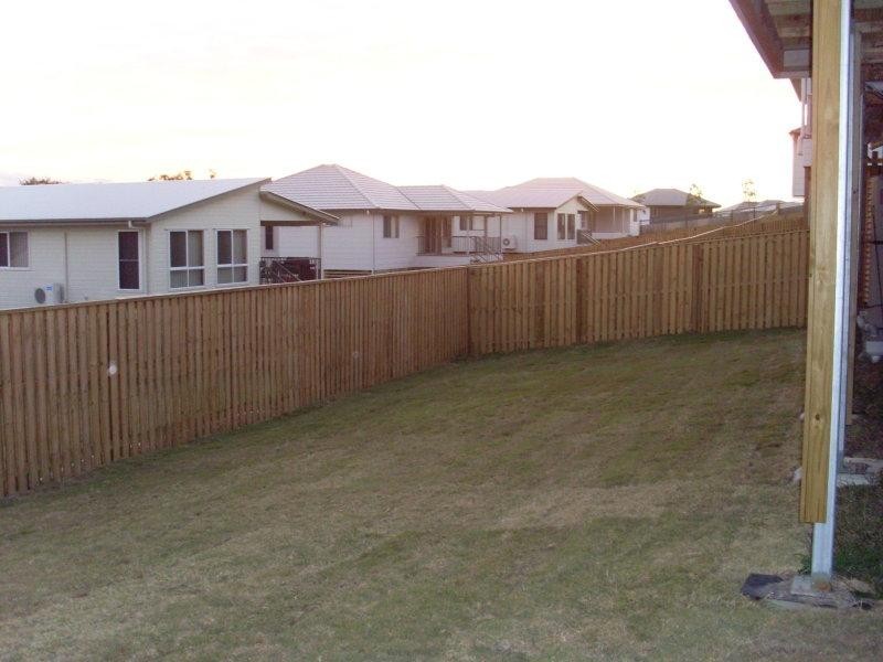9 Harold Reinhardt Dr, Redbank Plains QLD 4301