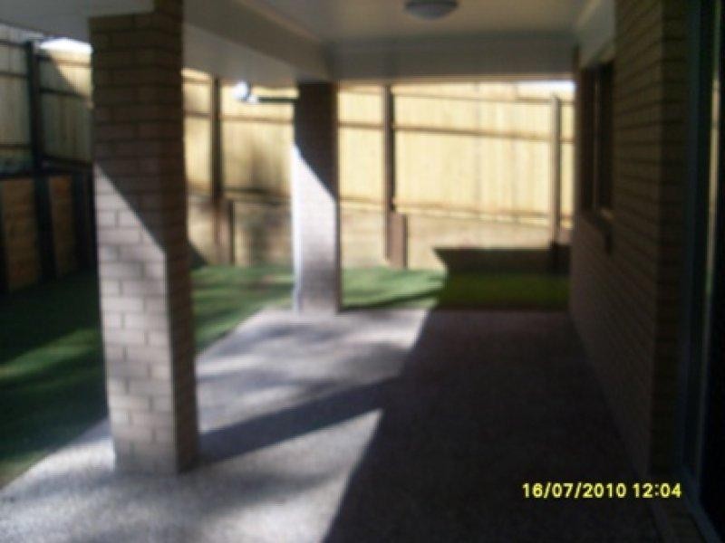 14 Flower  Pl, Richlands QLD 4077