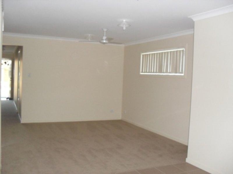 43 Collingrove  Cct, Pimpama QLD 4209