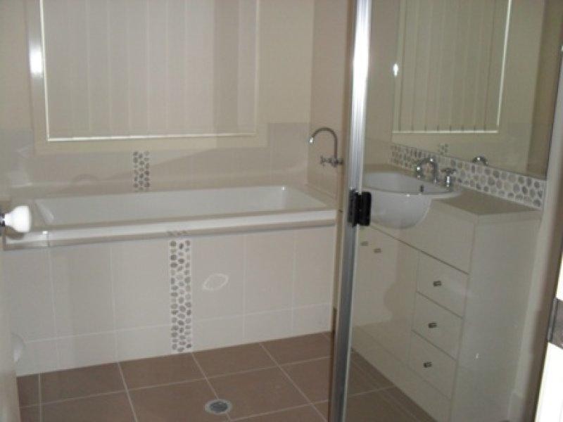 43 Collingrove  Cct, Pimpama QLD 4209