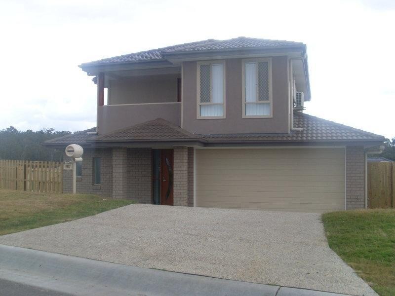 29 Peppertree Dr, Holmview QLD 4207
