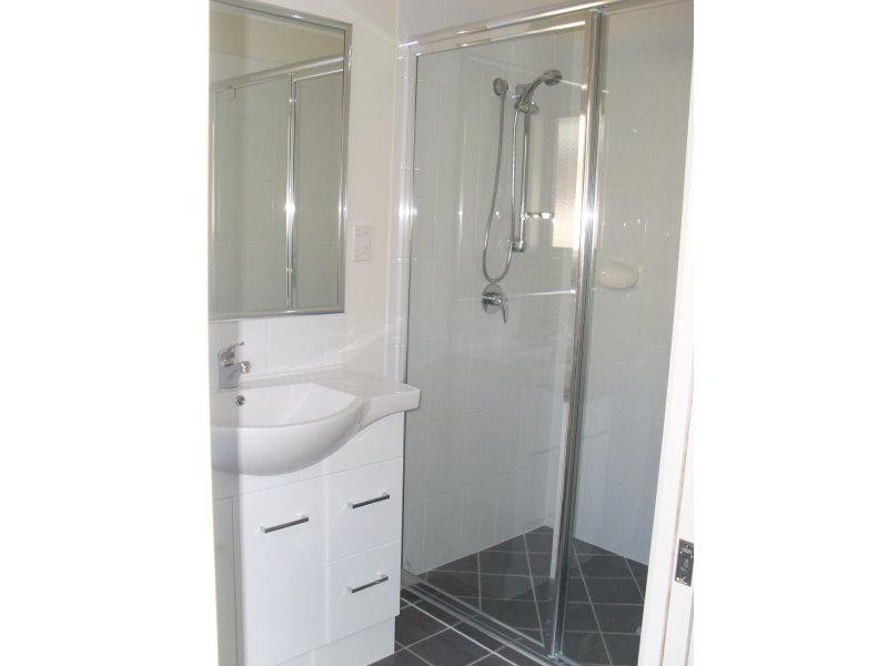 20 Daryl Reinhardt Dr, Redbank Plains QLD 4301