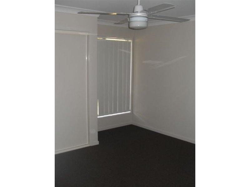 12 Prospect  St, Warner QLD 4500