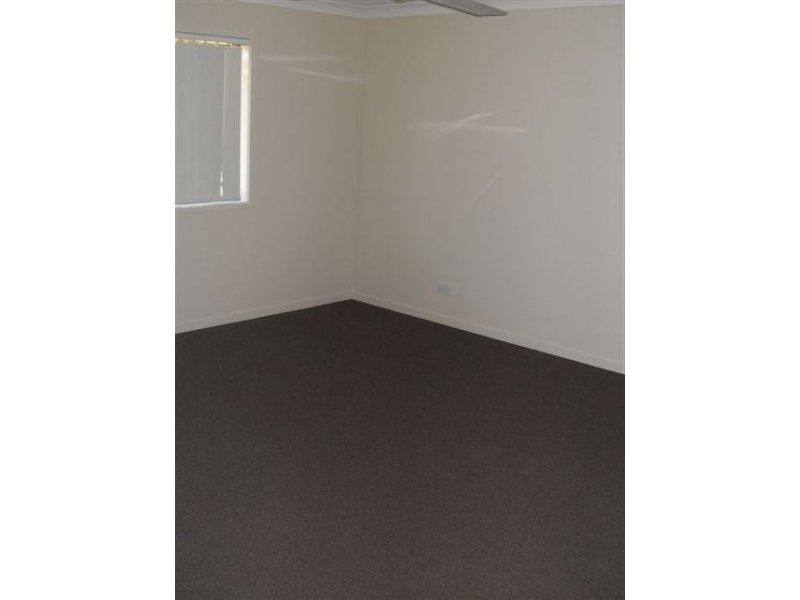 12 Prospect  St, Warner QLD 4500