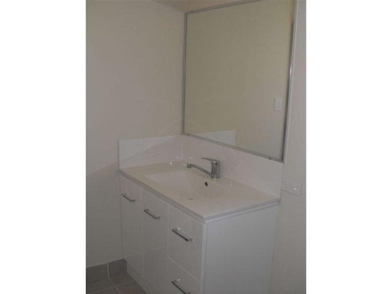 12 Prospect  St, Warner QLD 4500