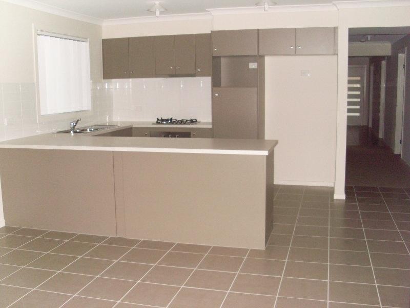 138 Alawoona St, Redbank Plains QLD 4301