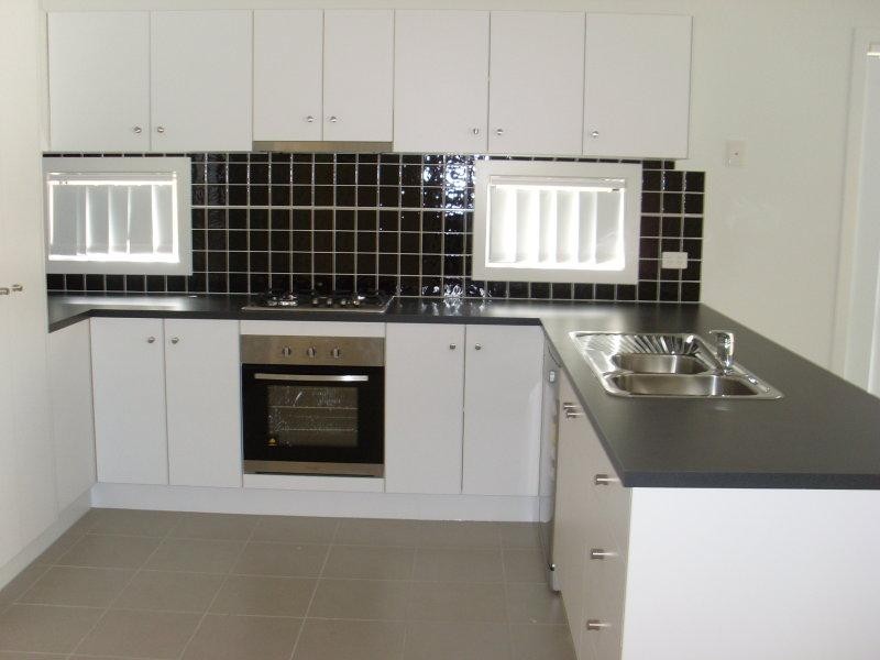 144 Alawoona  St, Redbank Plains QLD 4301