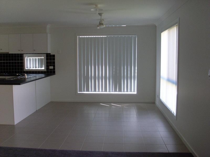 144 Alawoona  St, Redbank Plains QLD 4301