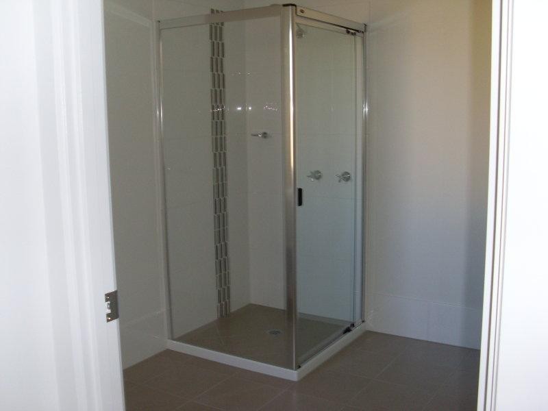 144 Alawoona  St, Redbank Plains QLD 4301