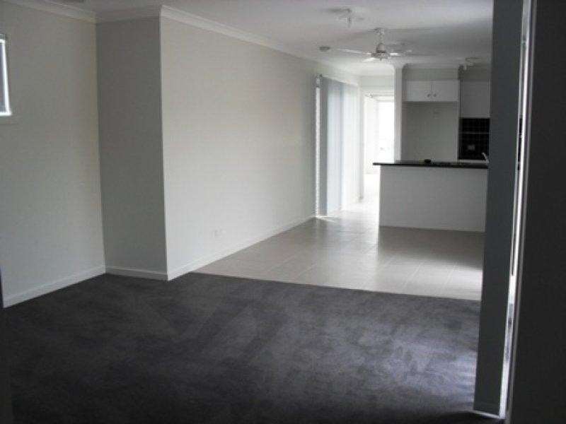 39 Collingrove Cct, Pimpama QLD 4209