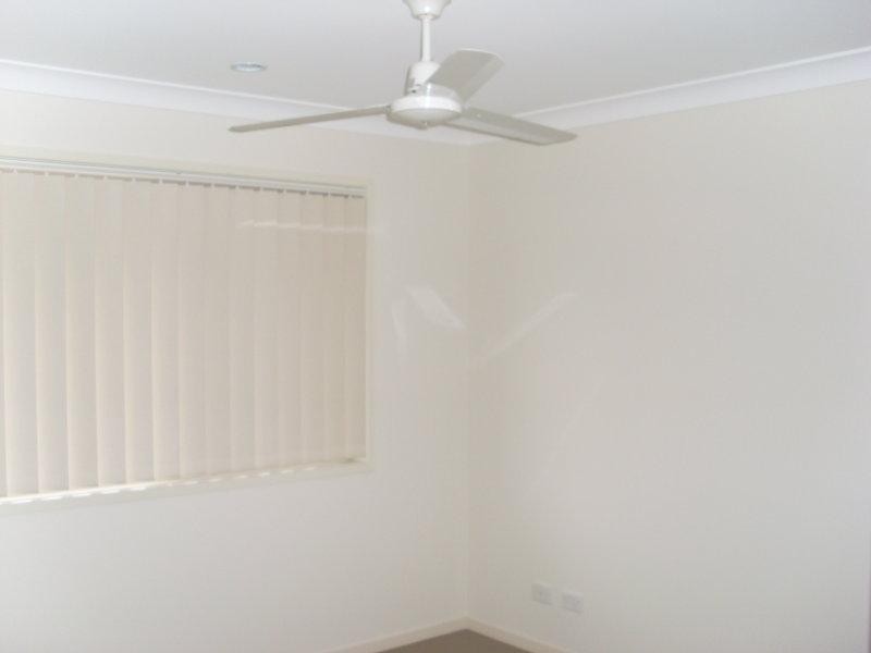 31 Harold Reinhardt Dr, Redbank Plains QLD 4301