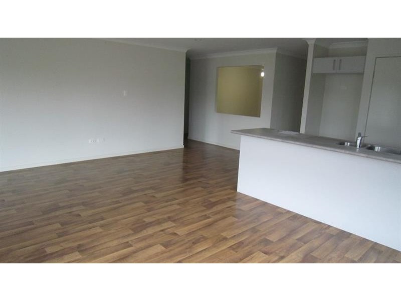 7 Salomon Ct, Goodna QLD 4300