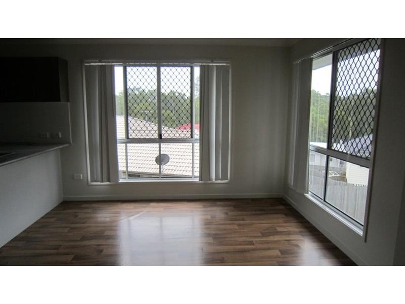 7 Salomon Ct, Goodna QLD 4300