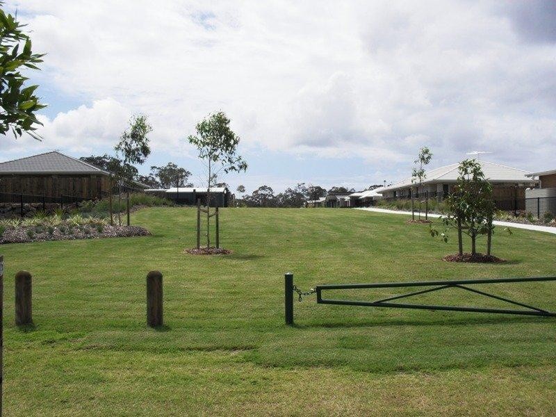9 Beaumont  Dr, Pimpama QLD 4209