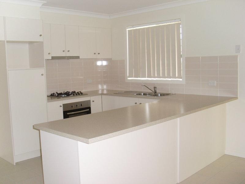 15 Moogerah  Bvd, Redbank Plains QLD 4301