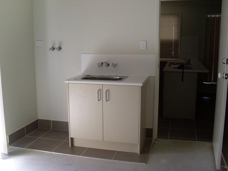 6 Karen Ct, Redbank Plains QLD 4301