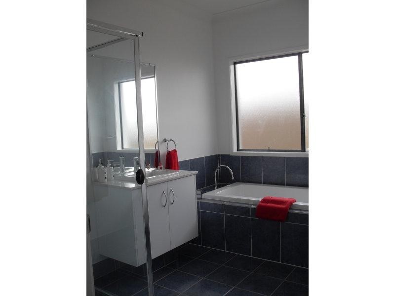 67 Langer  Cct, North Lakes QLD 4509