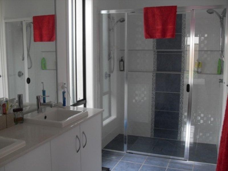 67 Langer  Cct, North Lakes QLD 4509