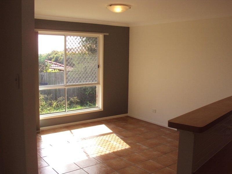 107 Bunker Rd, Victoria Point QLD 4165