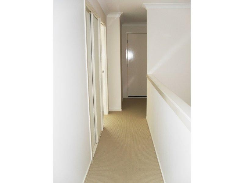4/20 Jimmy  Rd, Coomera QLD 4209