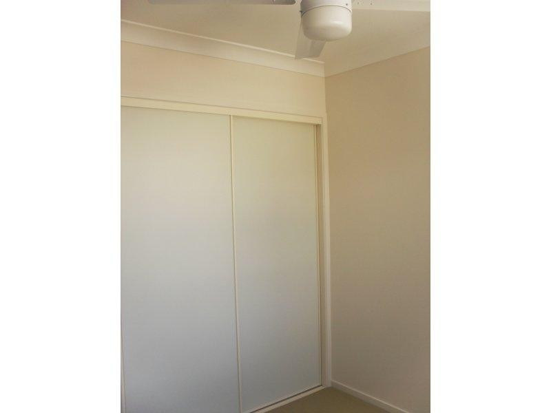 4/20 Jimmy  Rd, Coomera QLD 4209