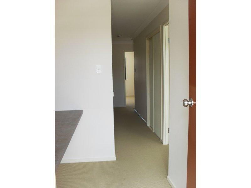 4/20 Jimmy  Rd, Coomera QLD 4209