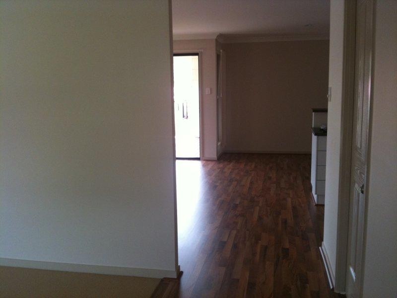 11 Salomon  Ct, Goodna QLD 4300