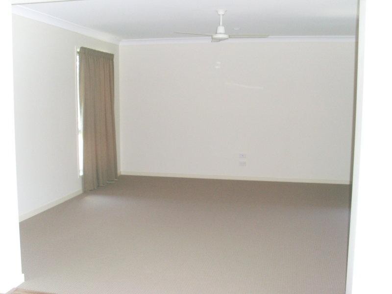 25 Harold Reinhardt Dr, Redbank Plains QLD 4301