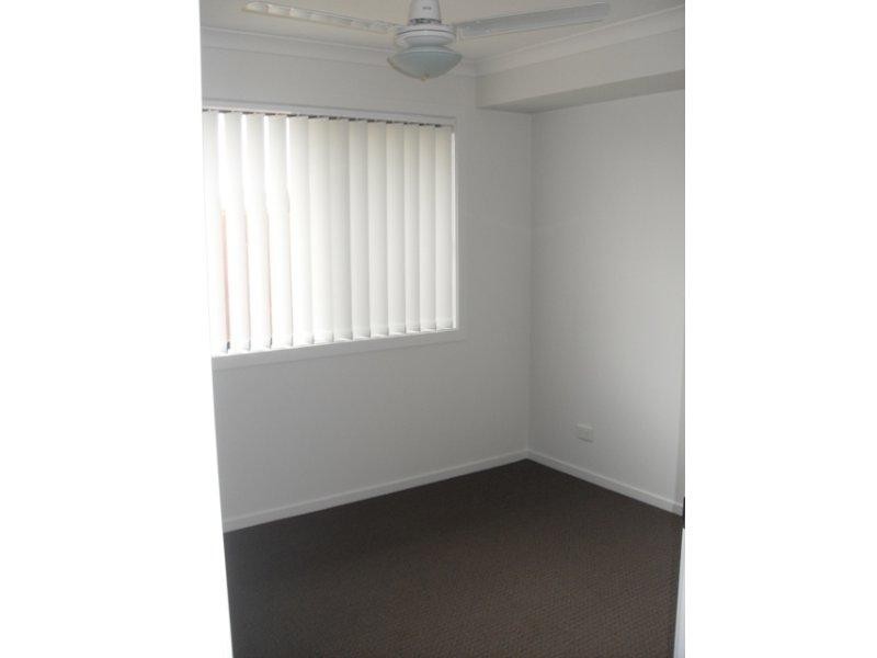 5 Riverstone  St, Ningi QLD 4511