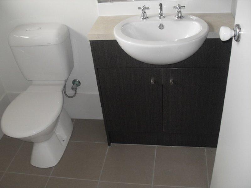 5 Riverstone  St, Ningi QLD 4511